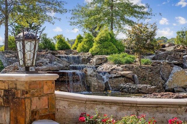1050 Pine Creek Falls Rd, Smithville, TN 37166 - view of yard