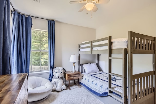 bedroom with ceiling fan