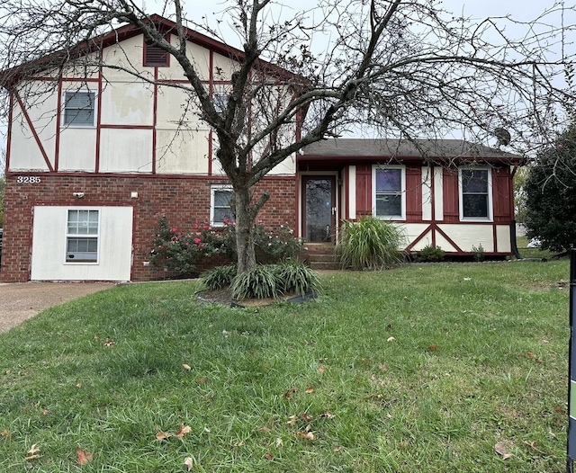 view of front of home with a front yard