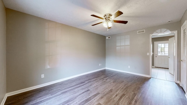 208 College St, Portland, TN 37148 - photo 8