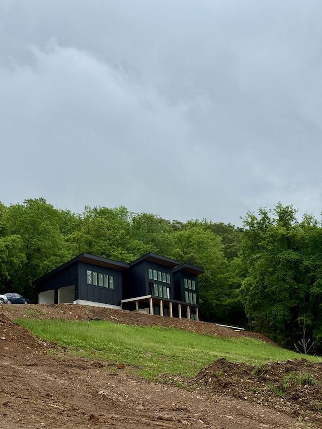 1320 Rambo Hollow Rd, Lewisburg, TN 37091 - back of property with a view of trees