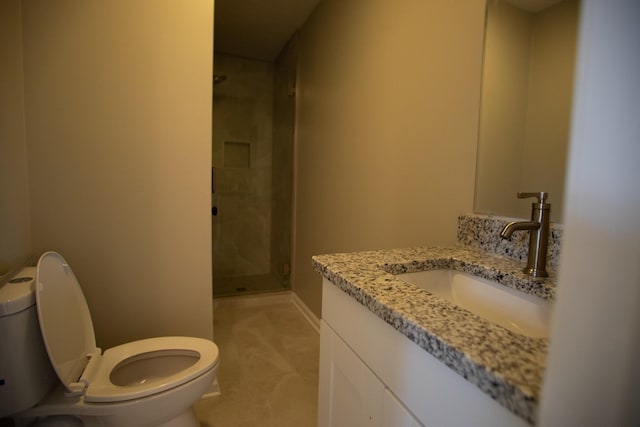 1805 Pointe Ct, Lebanon, TN 37087 - full bath with a shower stall, toilet, vanity, and tile patterned floors