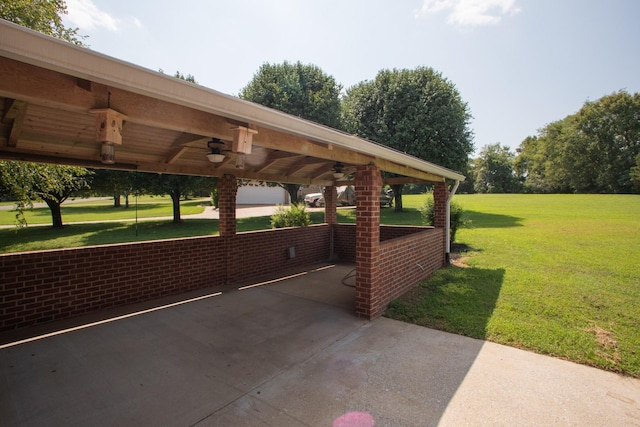 1805 Pointe Ct, Lebanon, TN 37087 - view of patio / terrace with ceiling fan