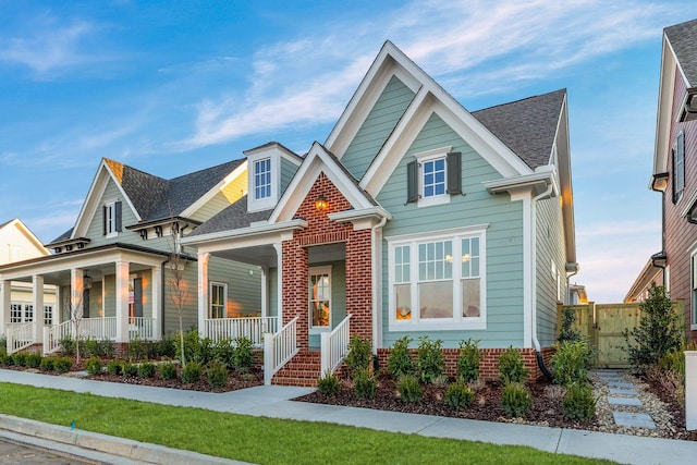 craftsman-style house with a porch