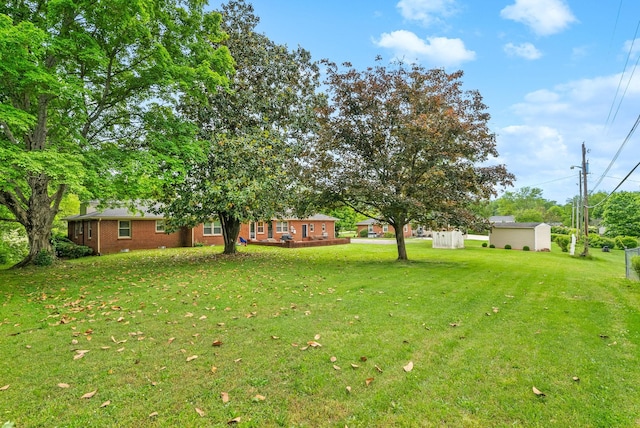 3 Hillwood Ct, Clarksville, TN 37043 - view of grassy yard