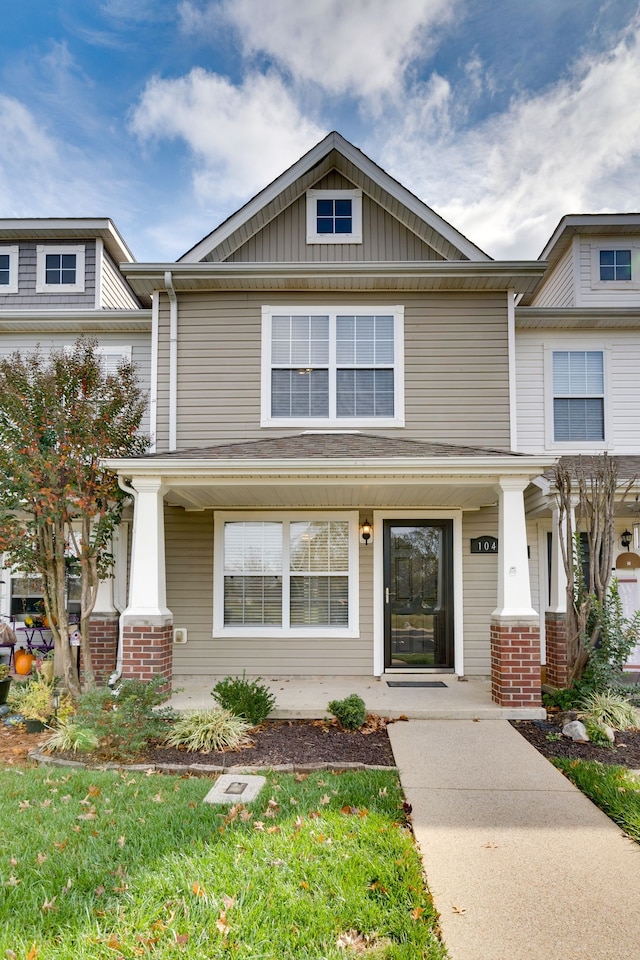 view of front of house