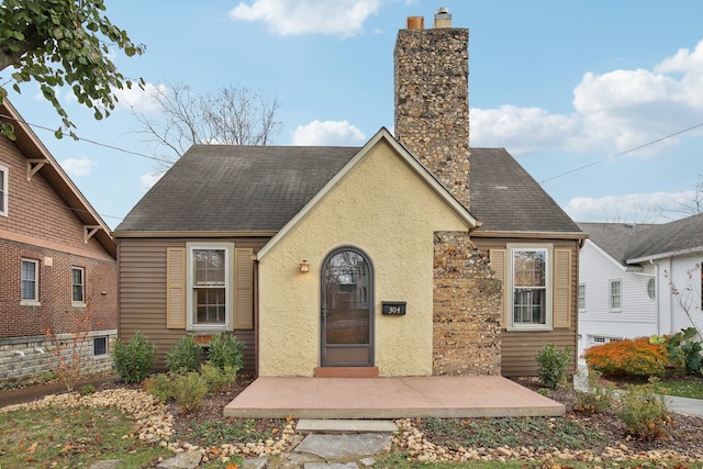 view of front of house