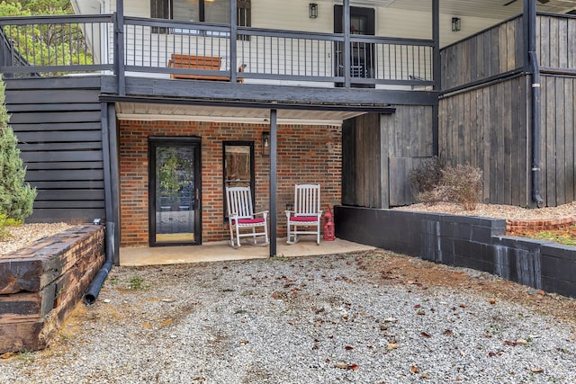 exterior space featuring a balcony