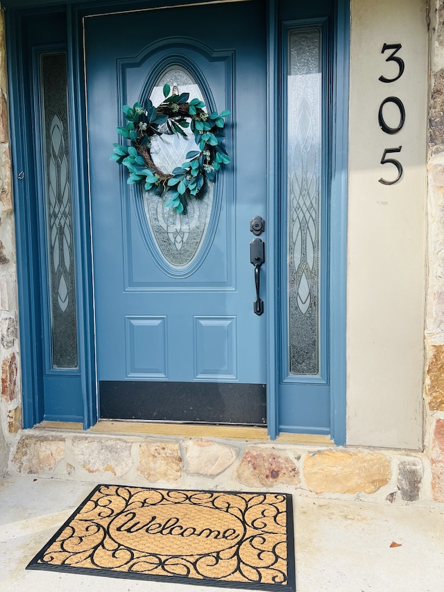 view of property entrance