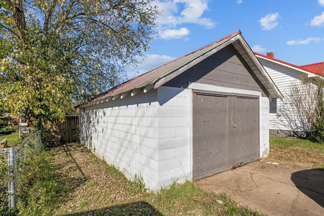 view of outdoor structure