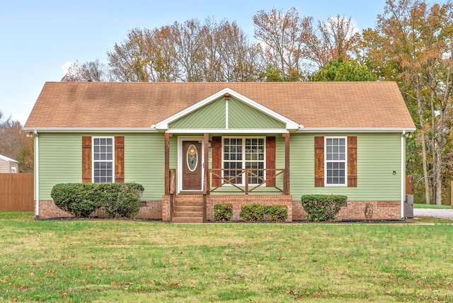 view of front of house with a front yard