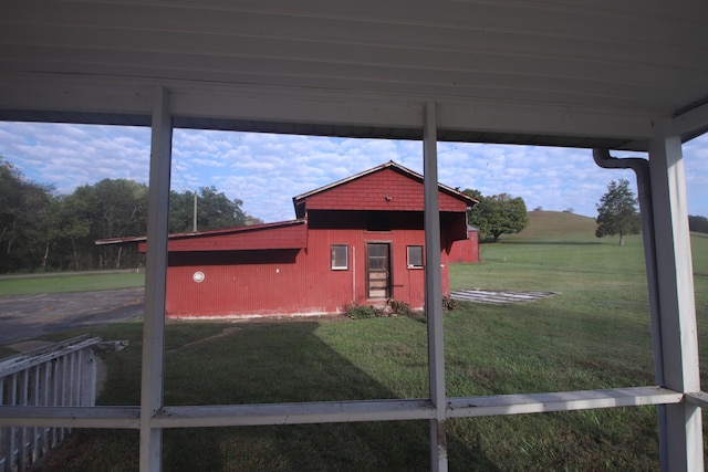 60 Riddle Rd, Shelbyville, TN 37160 - view of front facade with a front yard