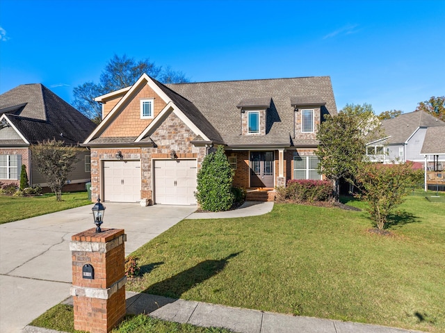 view of front facade featuring a front yard and a garage