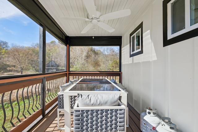 deck featuring ceiling fan