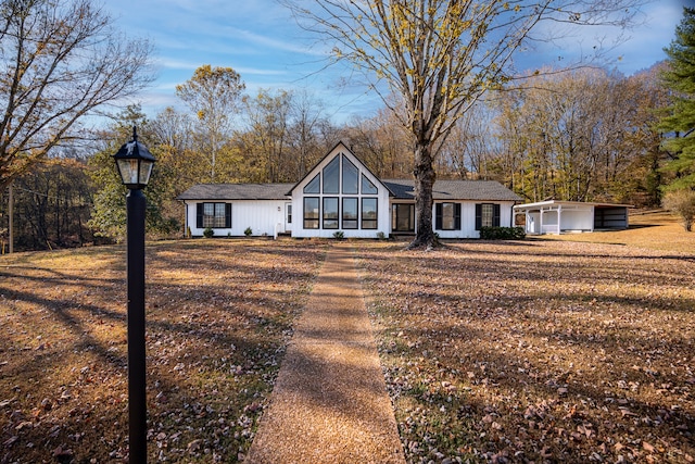 view of front of house