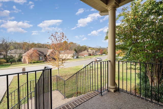 balcony featuring covered porch