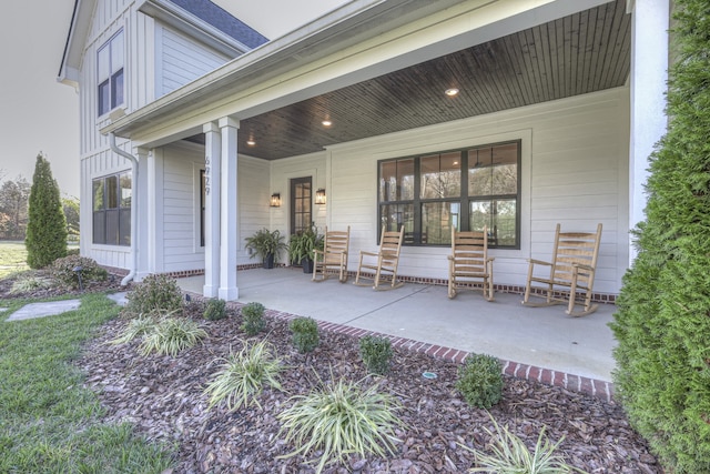 view of patio featuring a porch