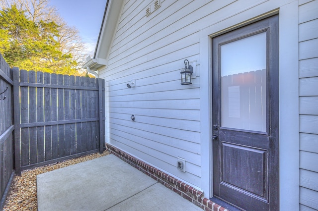 view of property entrance