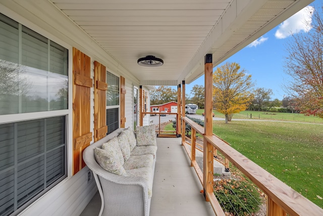 view of patio / terrace with covered porch