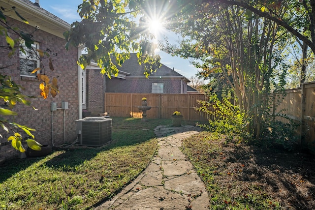 view of yard with cooling unit