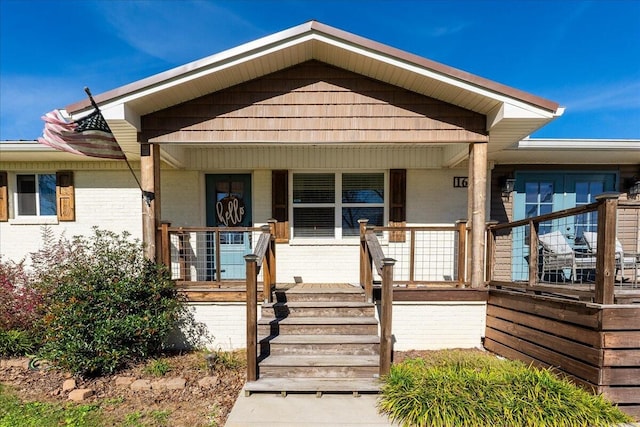 bungalow-style house featuring covered porch