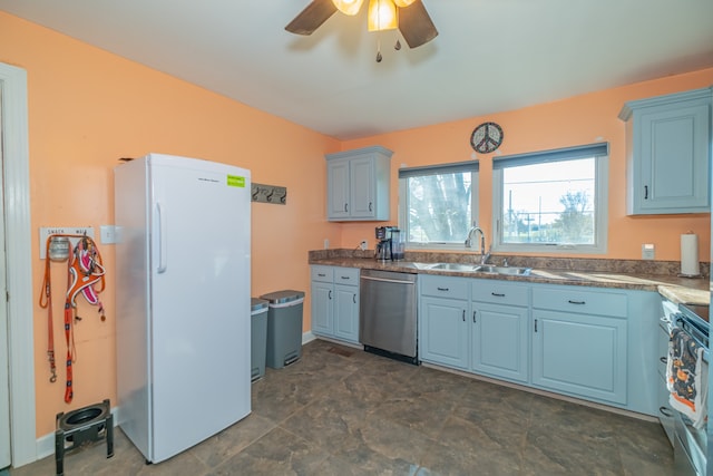 kitchen featuring ceiling fan, sink, dishwasher, white refrigerator, and electric stove