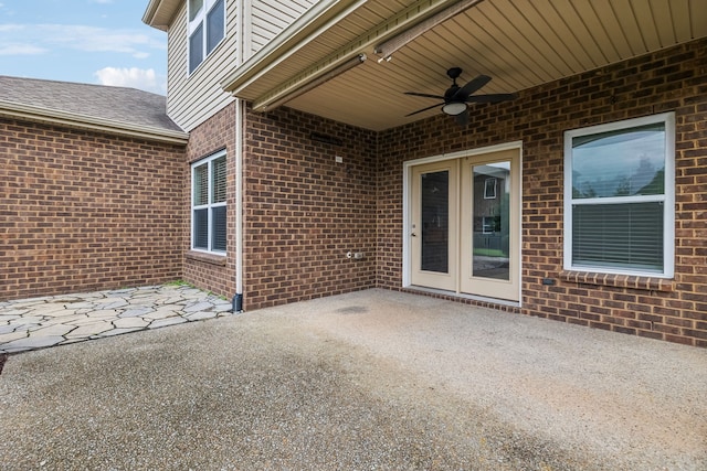 view of patio with ceiling fan