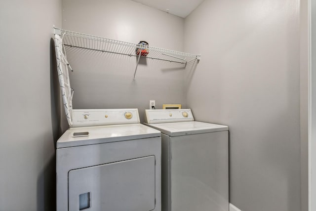 3200 Long Blvd Unit 4, Nashville, TN 37203 - laundry room with washer and dryer