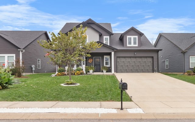 view of front of property with a front lawn