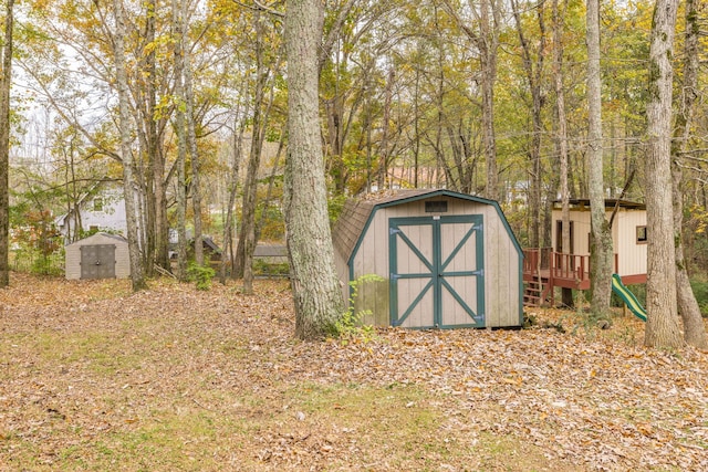 view of outbuilding