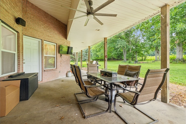 view of patio / terrace with ceiling fan