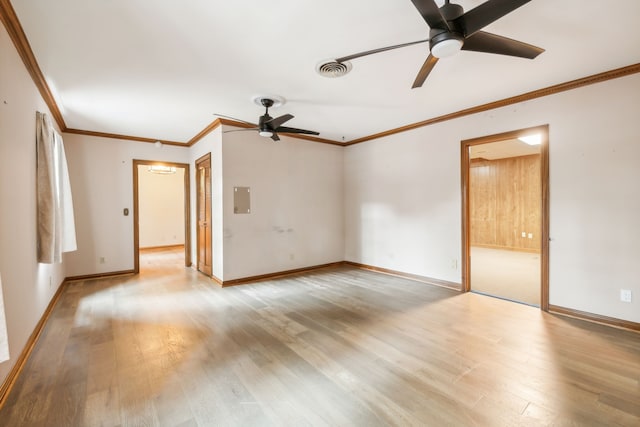 unfurnished room featuring crown molding, ceiling fan, and light hardwood / wood-style floors