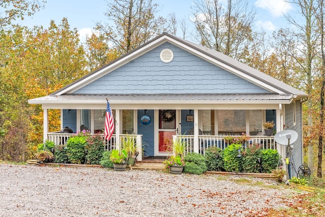 bungalow-style house with covered porch