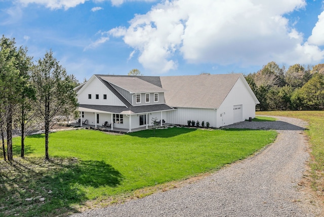 view of front of property with a front lawn