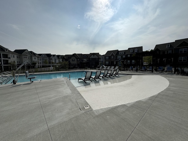 900 Vintage Green Ln Unit 301, Franklin, TN 37064 - community pool with a residential view and a patio