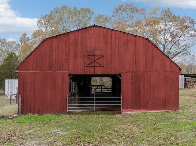 view of outdoor structure