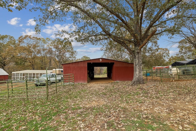 view of outbuilding