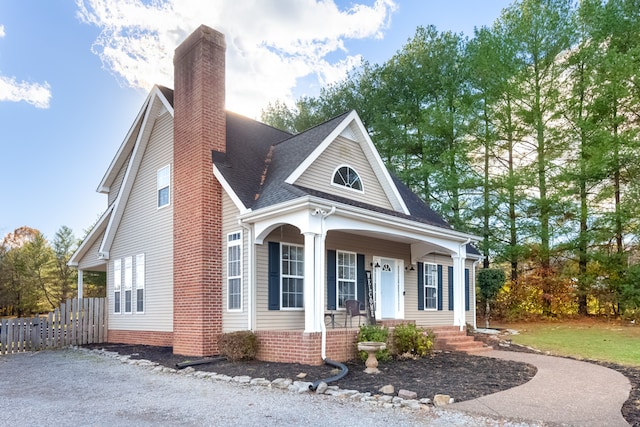 view of front of house featuring a porch