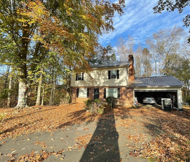 view of front of house with a garage