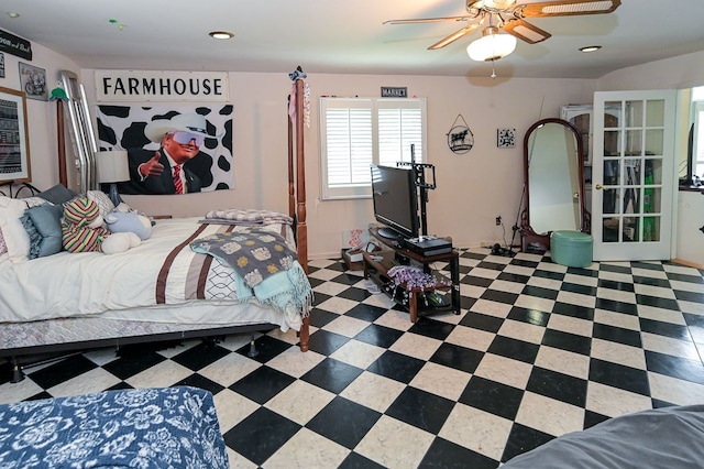 bedroom featuring ceiling fan