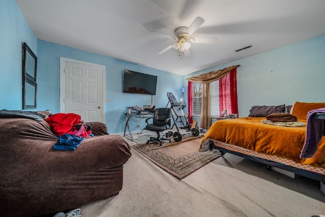 bedroom with carpet flooring and ceiling fan