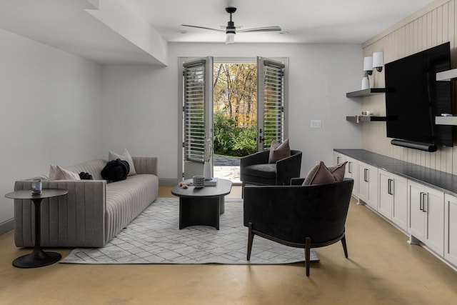 living room featuring ceiling fan