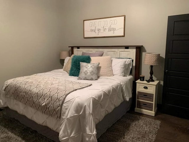 view of carpeted bedroom