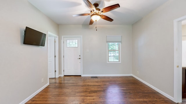 entrance foyer with dark hardwood / wood-style floors and ceiling fan