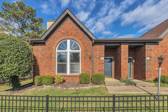 view of front of property