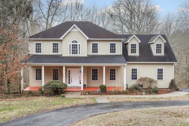 view of front facade featuring covered porch