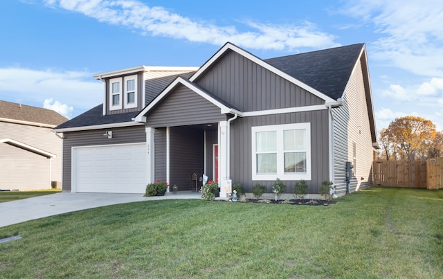 view of front of home with a front lawn