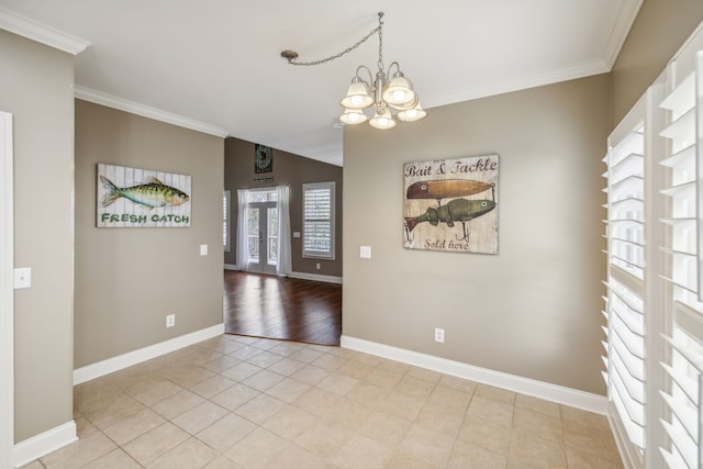 unfurnished room featuring light tile patterned floors, an inviting chandelier, and ornamental molding