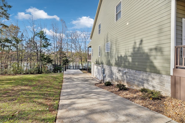 view of property exterior