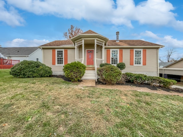 view of front of house with a front yard